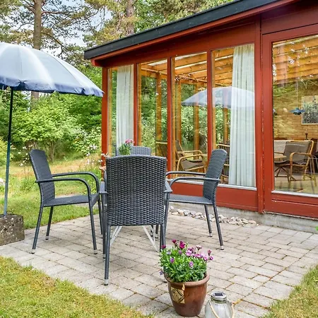 Semesterbostad Agved - 80m From The Sea By Interhome